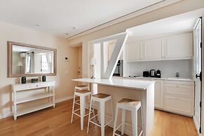Chic Apartment - 1br/4p - Near the Louvre