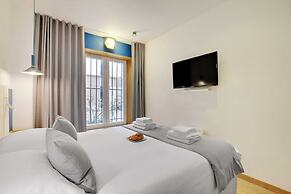 Spacious Apartment - 2b/10p - AC - Marais