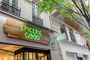 Spacious Apartment - 2b/10p - AC - Marais