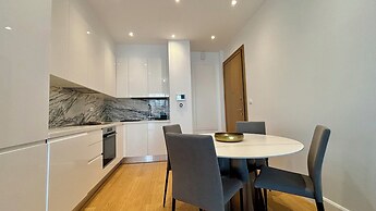 Oxford House Apt by TrulyCyprus