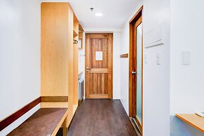 Collection O BRBlock Boutique & Residences, Santa Cruz Olympia, Makati