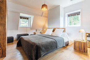 Haven of Peace With Heated Pool and Garden