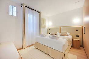 Elegant Apartment With 2 Rooms