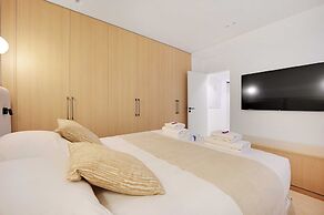 Elegant Apartment With 2 Rooms