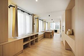 Elegant Apartment With 2 Rooms