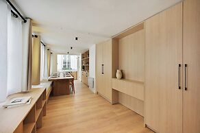 Elegant Apartment With 2 Rooms