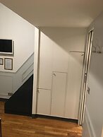 Marais Lovely Studio D
