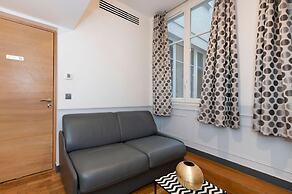 Marais Lovely Studio D