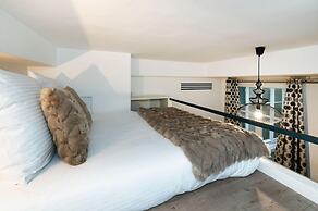 Marais Lovely Studio D
