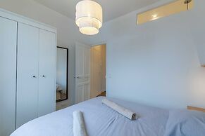 Apartment 4 People w/ Balcony 500m From the Beach