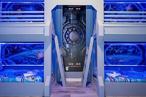 Stunning 15 Suites Close to Disney