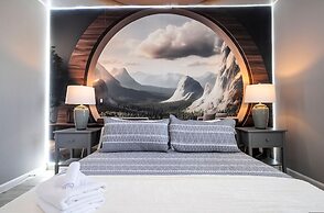 Stunning 15 Suites Close to Disney