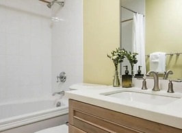 Great two-bedroom apartment Grace Bay
