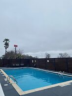 Hotel 10 Extended Stay