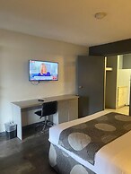 Hotel 10 Extended Stay