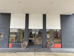 Hotel 10 Extended Stay