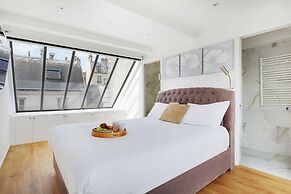 Exceptional Triplex With Terrace - Montmartre