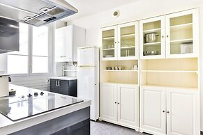 2bdr / 4P Apartment Montmartre/moulin Rouge