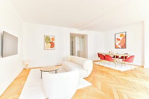 2bdr / 4P Apartment Montmartre/moulin Rouge