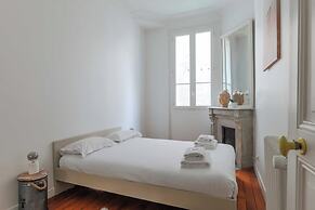 Very Spacious Apartment - 5br/10p - Champs-elysees