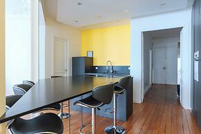 Very Spacious Apartment - 5br/10p - Champs-elysees