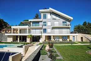 Villa Rita Pool & Spa