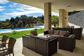 Villa Rita Pool & Spa