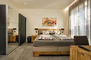 Villa Rita Pool & Spa