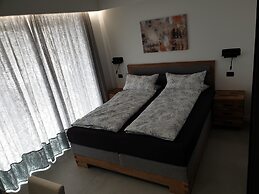 Villa Rita Pool & Spa