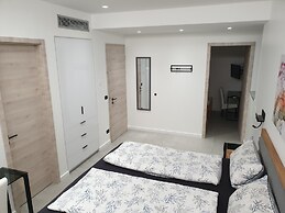 Villa Rita Pool & Spa