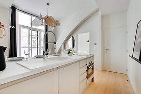 Modern Apartment - 2br/6p - Eiffel Tower