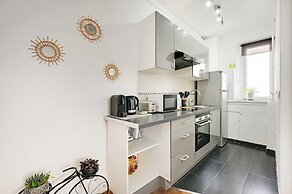 Charming Apartment -4p- Near Arc de Triomphe