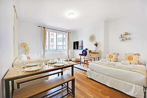 Charming Apartment -4p- Near Arc de Triomphe
