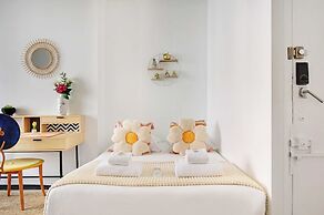 Charming Apartment -4p- Near Arc de Triomphe