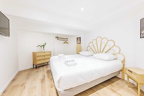 Magnificent Duplex - 2br/6p - Near Montmartre