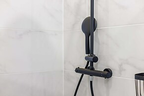 Magnificent Duplex - 2br/6p - Near Montmartre