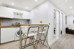 Charming 1BR Apartment - Montorgueil / Republique