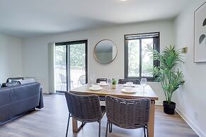 Contemporary Studio by Barton Park