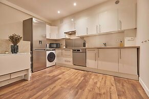 Classy Apartment - Eiffel Tower