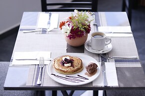 Hotel y Centro de Negocios Yoel