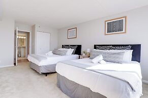 Central Pentagon City Location