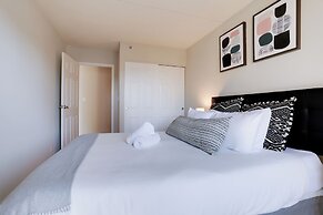 Central Pentagon City Location