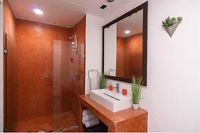 Infinito by Zamá Homes