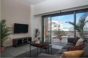 Infinito by Zamá Homes