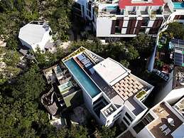 Azalea by Zamá Homes