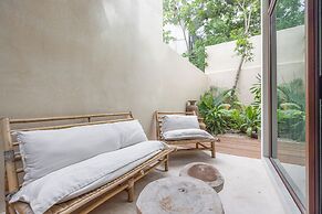 Azalea by Zamá Homes