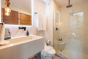 Azalea by Zamá Homes