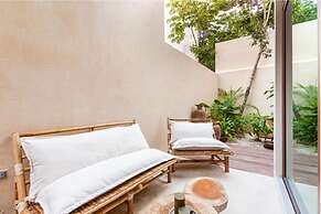 Azalea by Zamá Homes