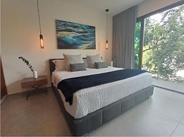 Azalea by Zamá Homes