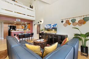 Lee Martinez Loft Near Poudre Trail and Old Town